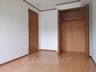 エスポワール吉田の収納|クローゼット