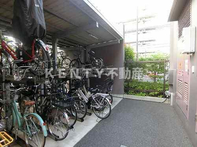 【その他共用部分】 | ドレッセ西馬込 | 駐輪場　2026年6月撮影の駐輪