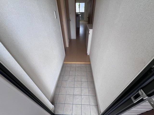 レヤリーライフⅡの玄関