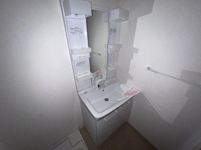 レヤリーライフⅡの洗面所