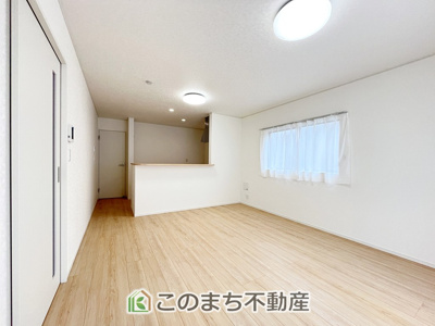 【居間・リビング】 | 常総市水海道諏訪町第3　 | 居心地のいいリビングは、時間を忘れてしまうくらいホッとする空間です☆
