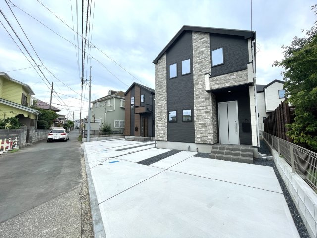 習志野市花咲１丁目１期の前面道路含む現地写真