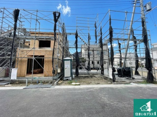 大津市下阪本　第5期　新築一戸建ての外観|周辺は落ち着いた街並みの住宅地！子育てがしやすい住環境です！まだ未完成ですが、現地でしかわからない事もございます。是非一度ご覧ください。