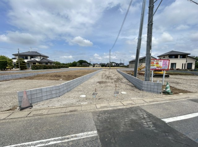 【前面道路含む現地写真】 | 加須市北下新井　新築戸建　全5棟　1号棟