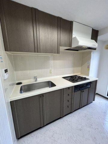 ライオンズマンション筑波学園都市のキッチン|ビルトインコンロ付き、換気扇新品入替