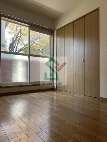 シャトル金山の寝室