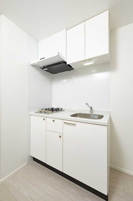 新品家具付きマンション築港本町8B(KaGood福岡)のキッチン