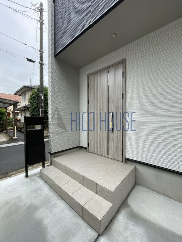川越市宮元町Ⅱ戸建のエントランス