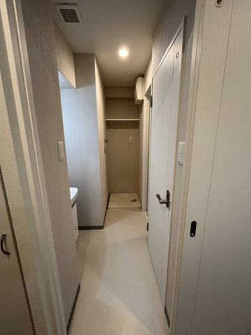 福岡市博多区博多駅南３丁目の賃貸マンションの玄関