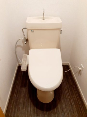 【トイレ】 | ハイツ山手 | シンプルで使いやすいトイレです