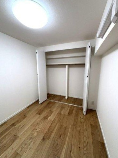 【洋室】 | 志村ハビテーション | 時を忘れて過ごす場所として過ごせるお部屋。