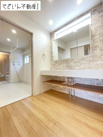 【独立洗面台】 | Livele Garden.S深谷市東方町第5　新築住宅 | 現地(2026年8月撮影)