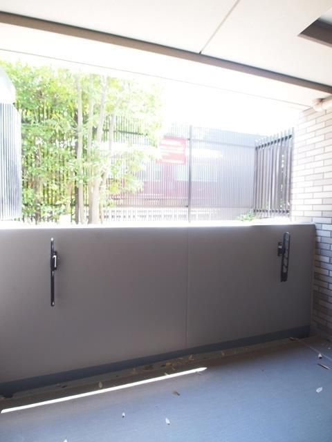 ジオグランデ夙川相生町のバルコニー