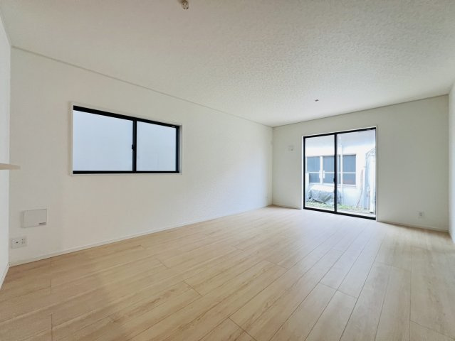 大府市朝日町五丁目3番、4番の各一部『仲介手数料無料』新築一戸建て・建売の居間・リビング