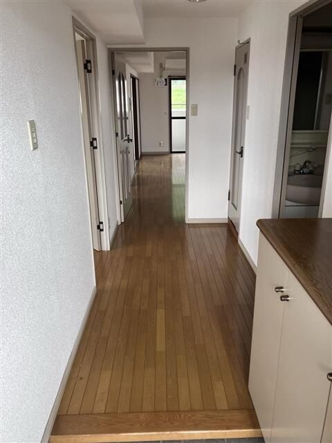 ラディア霧ヶ丘の玄関