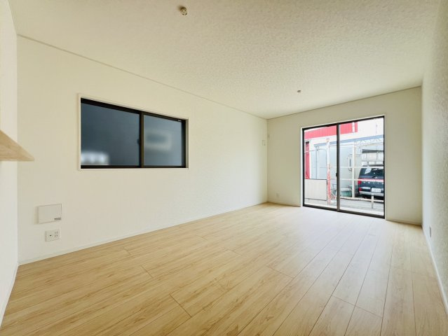 大府市朝日町五丁目3番、4番の各一部『仲介手数料無料』新築一戸建て・建売の居間・リビング