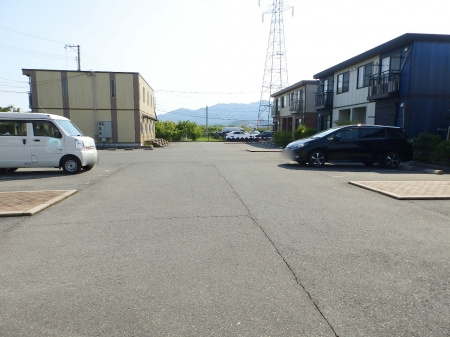 【駐車場】 | リースランドクリオネ　A棟 