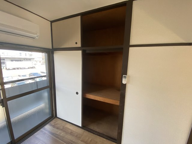 ミストラル土山の収納