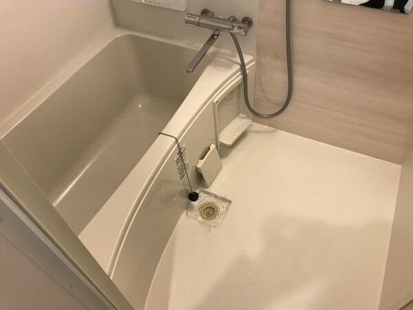 REGALESTナゴヤドーム南の浴室