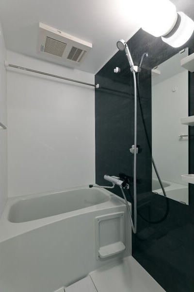 S-RESIDENCE浅間町駅前axial(アクシャル)の浴室
