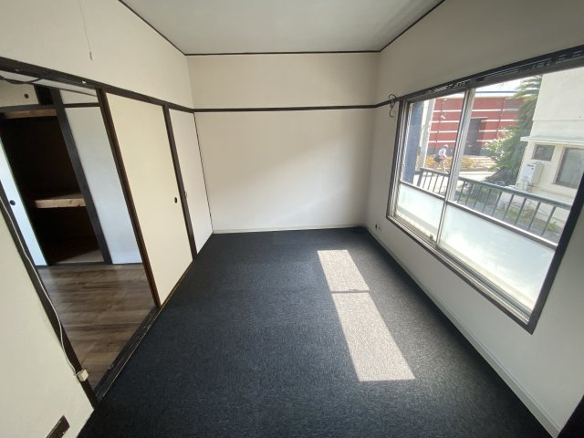ミストラル土山の寝室
