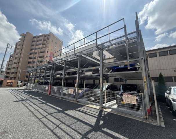 サンクレイドル浮間舟渡の駐車場