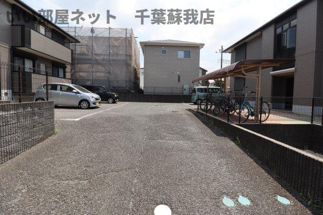 ファースト・エアフォルク　ⅠⅡⅢの駐車場|駐車場に車を止められます