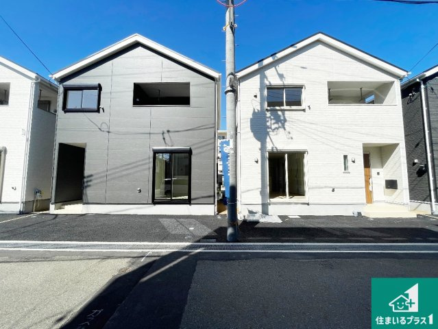 ■尼崎市高田町　第1期　新築一戸建ての外観|周辺は落ち着いた街並みの住宅地！子育てがしやすい住環境です！まだ未完成ですが、現地でしかわからない事もございます。是非一度ご覧ください。