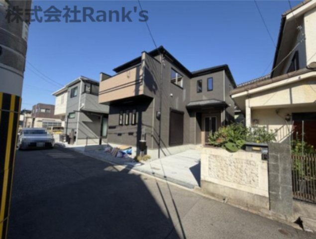明石市魚住町西岡の外観