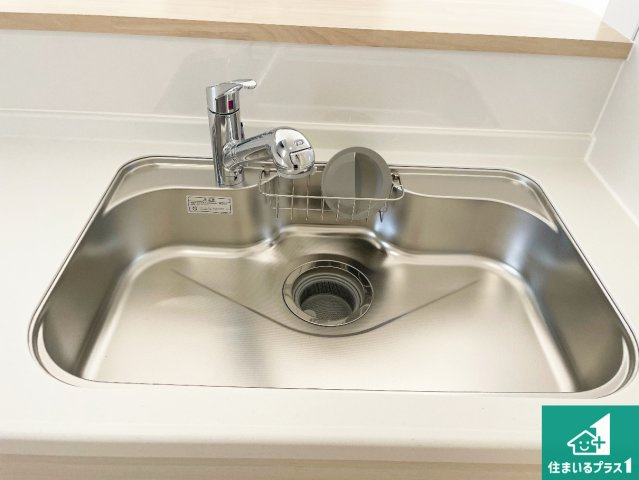 ■尼崎市高田町　第1期　新築一戸建ての設備|洗い物も楽にできる、広々シンク！