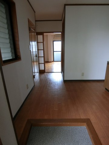 ホープ大嶋の玄関