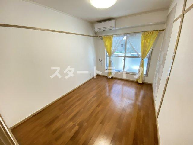 大阪市東淀川区上新庄１丁目の賃貸マンションの寝室