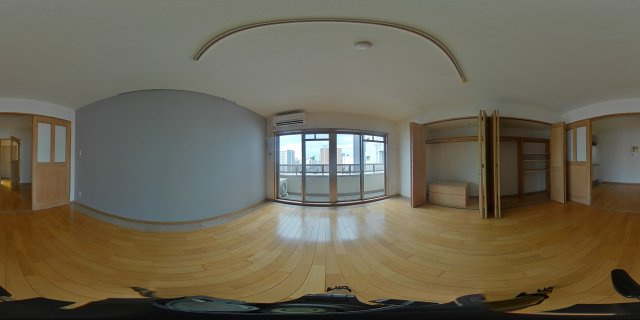 FUKUE BLDの内装