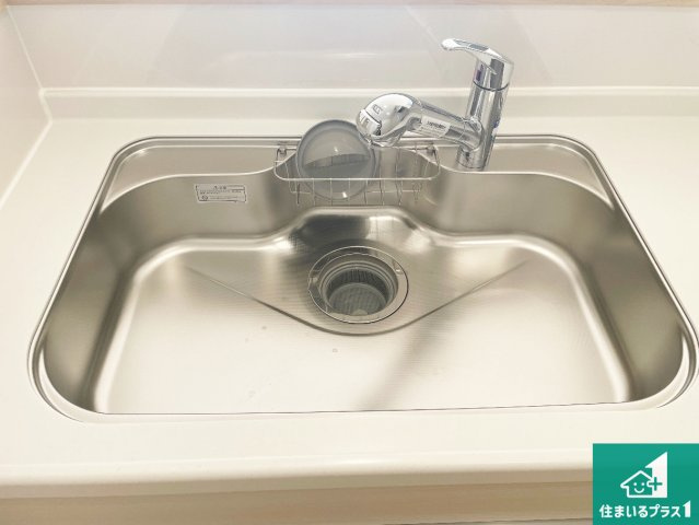 ■尼崎市高田町　第1期　新築一戸建ての設備|広々としたシンクで食器洗いも楽々！