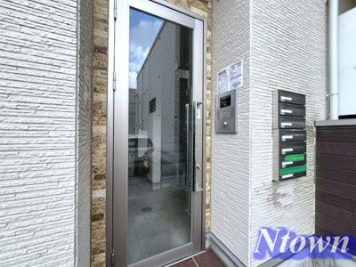 【エントランス】 | コンフォート | エントランスです