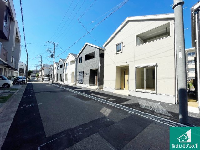 ■尼崎市高田町　第1期　新築一戸建ての外観|安心の10年保証！外観を美しく保ち、雨水で汚れを落とします！気になることがありましたら、お気軽にお問い合わせください！
