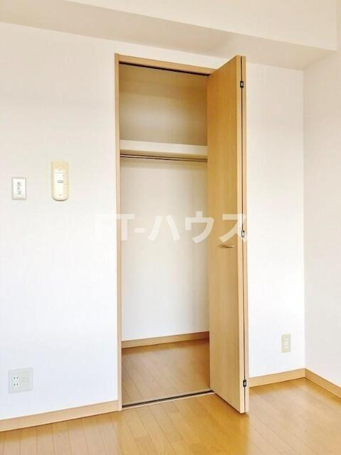 サンパレス弐番館の収納