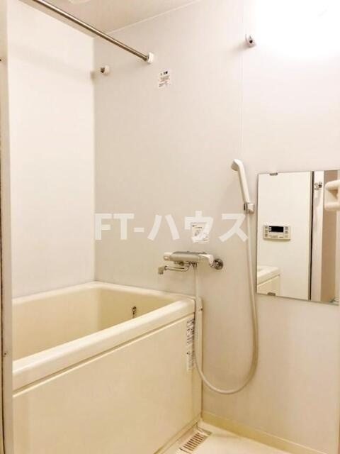 サンパレス弐番館の浴室