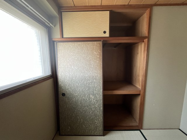 クロスロウズ荒木街の収納|大きなものも収納できそうです