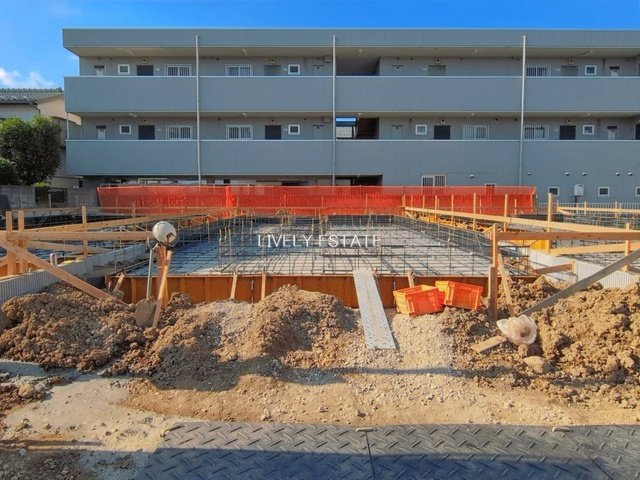越谷市登戸町 新築分譲住宅 全3棟 2号棟の外観