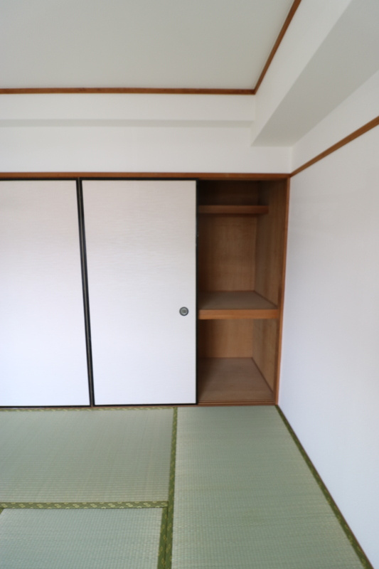 ソレイユやよい坂の和室|角部屋、綺麗な室内ゆっくりと満喫にお過ごしください♪収納も充実♪