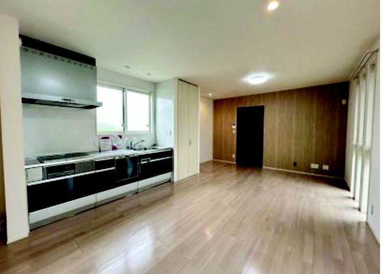 高崎市吉井町下長根　平屋中古住宅のキッチン