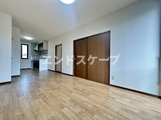 パティオの居間・リビング|高崎、前橋のお部屋探しはエンドスケープまで！お客様の理想お聞かせ下さい♪