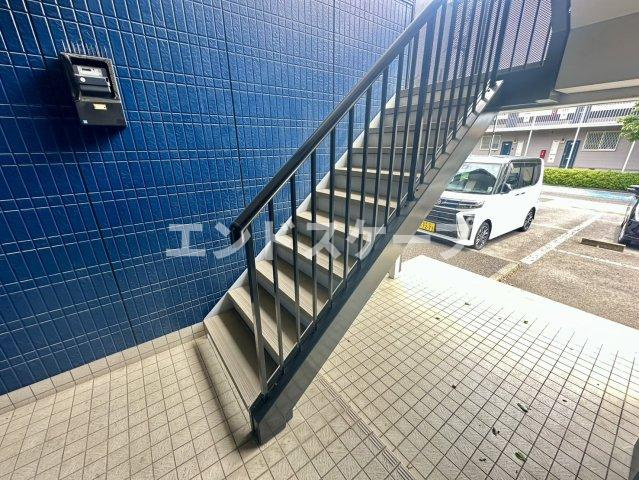 パティオのエントランス|高崎、前橋のお部屋探しはエンドスケープまで！お客様の理想お聞かせ下さい♪