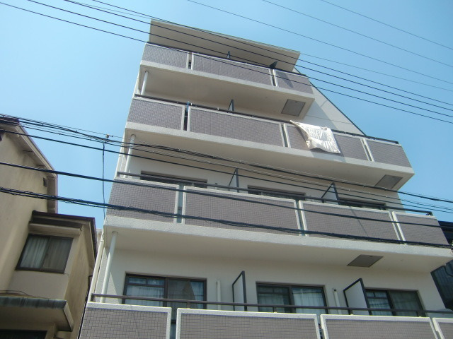コンフォート岡本の外観