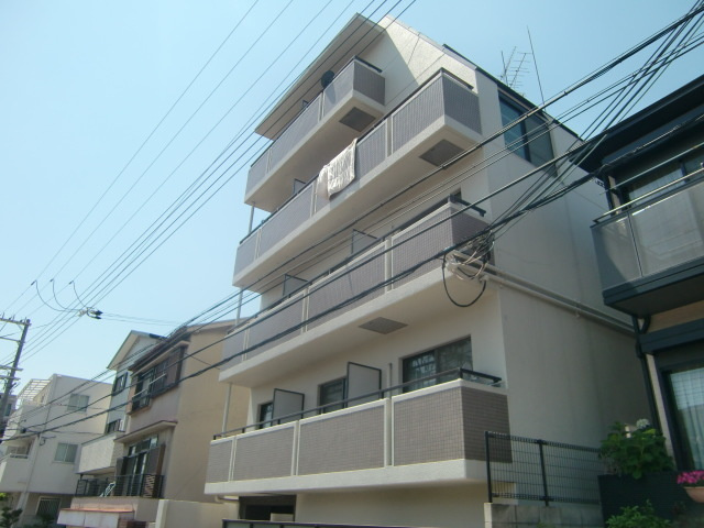 コンフォート岡本の外観