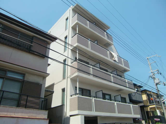 コンフォート岡本の外観