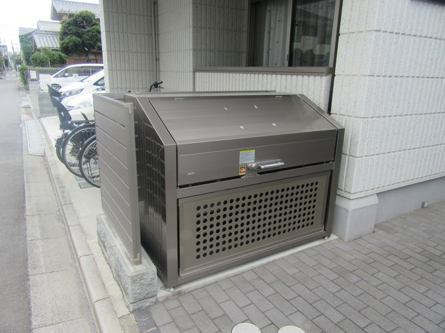 Halepikake TOKIWAのその他共用部分|★敷地内ゴミストッカー★