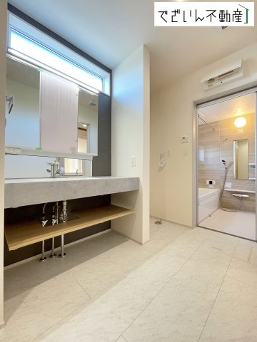 【独立洗面台】 | blooming garden行田市富士見町2丁目　【平屋】新築住宅 | 現地(2026年10月撮影)