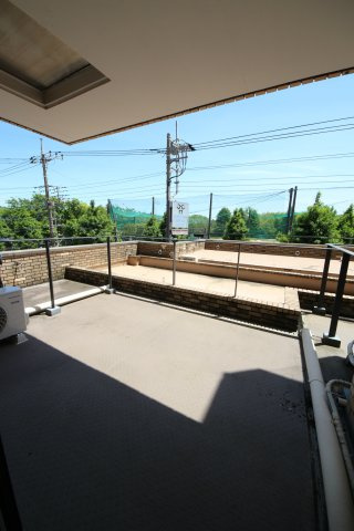 【バルコニー】 | ＩＮＯＶＥ朝霞青葉台 | 別号室参考写真